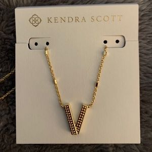 Kendra Scott Letter V Pendant Necklace - New